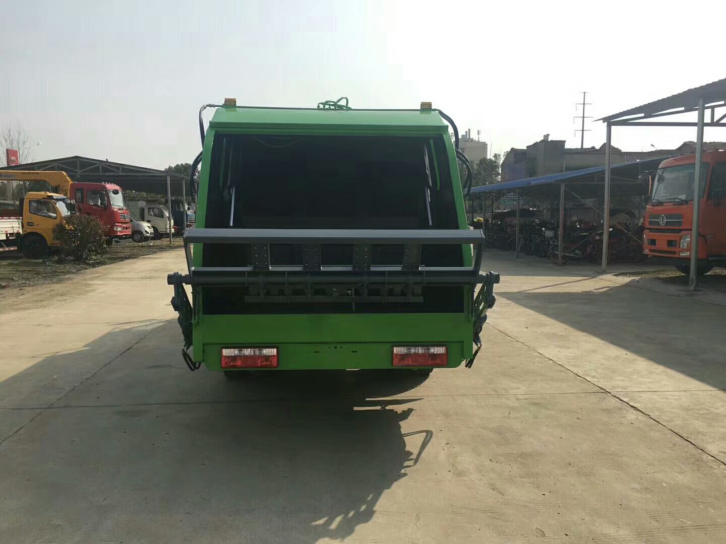 �������ѹ����������6��8����